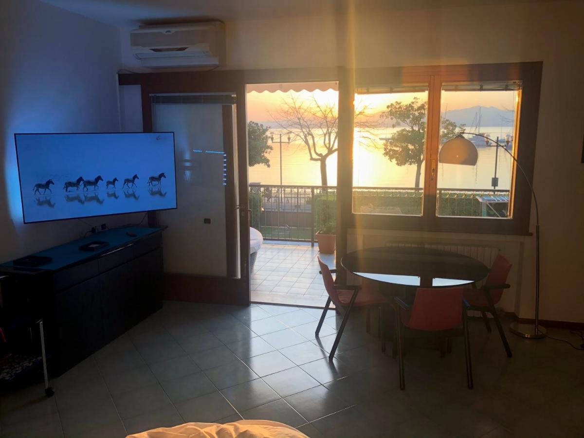 Apartments Rainer - Front Lake 巴多利诺 外观 照片