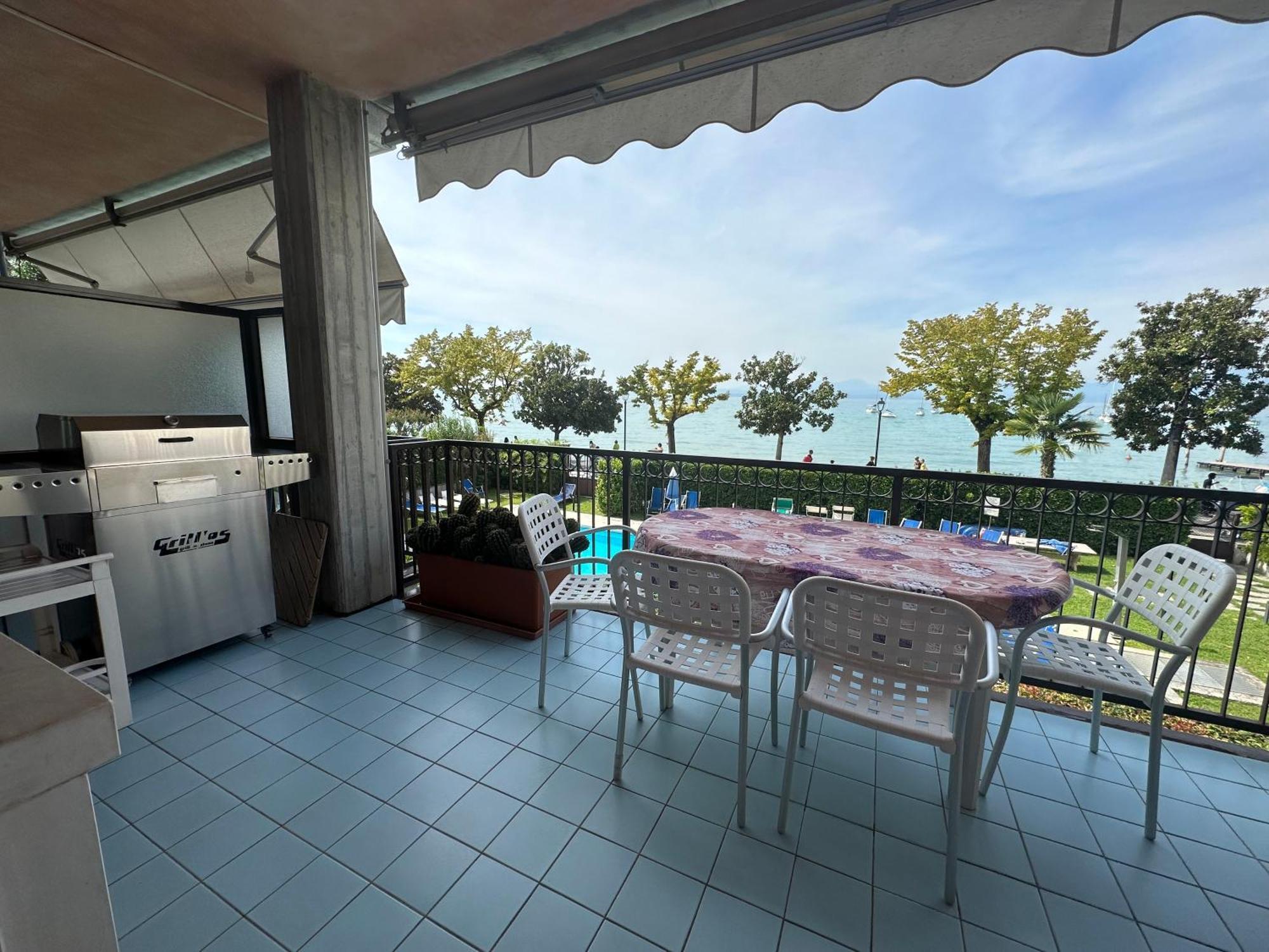 Apartments Rainer - Front Lake 巴多利诺 外观 照片