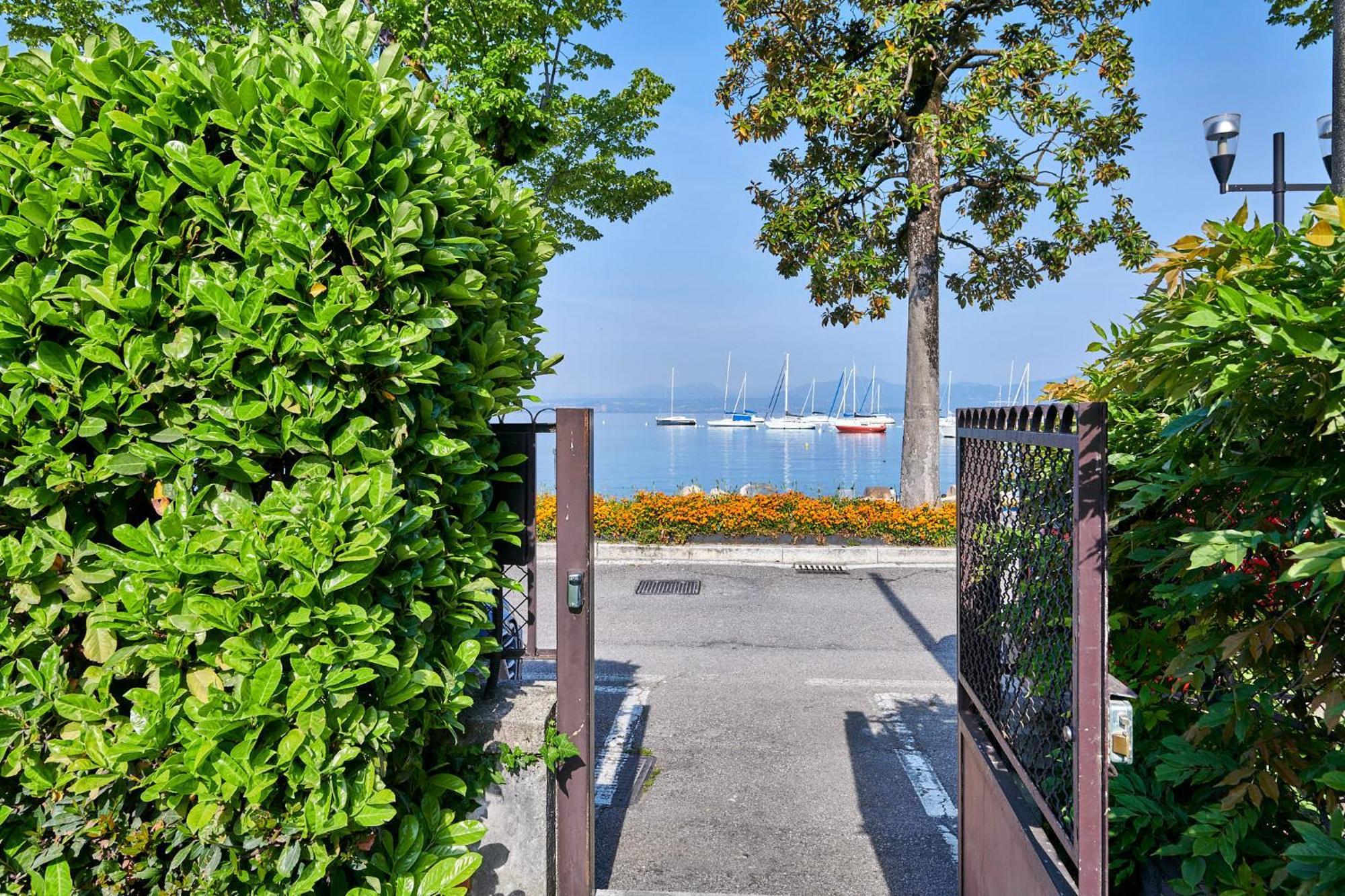 Apartments Rainer - Front Lake 巴多利诺 外观 照片